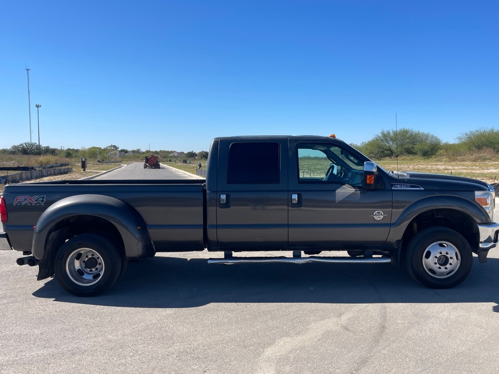 Ford F-350 SD XL Crew Cab Long Bed DRW 4WD 2016