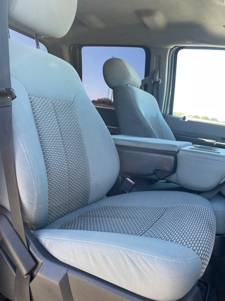 Ford F-350 SD XL Crew Cab Long Bed DRW 4WD 2016