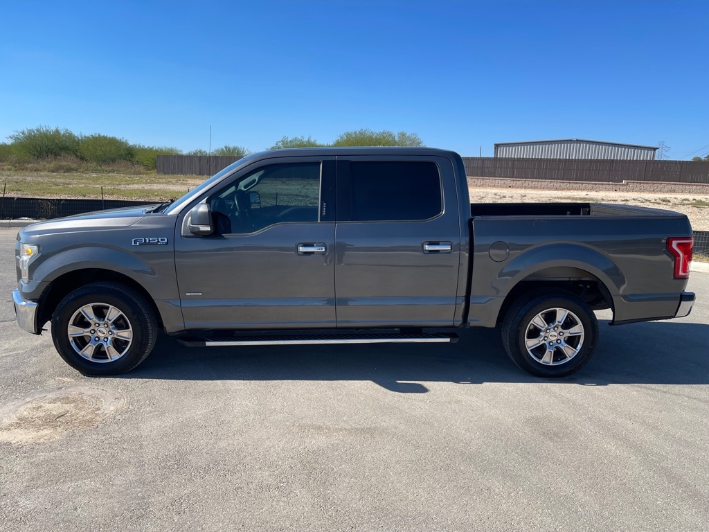 Ford F-150 XL SuperCrew 5.5-ft. Bed 2WD 2016