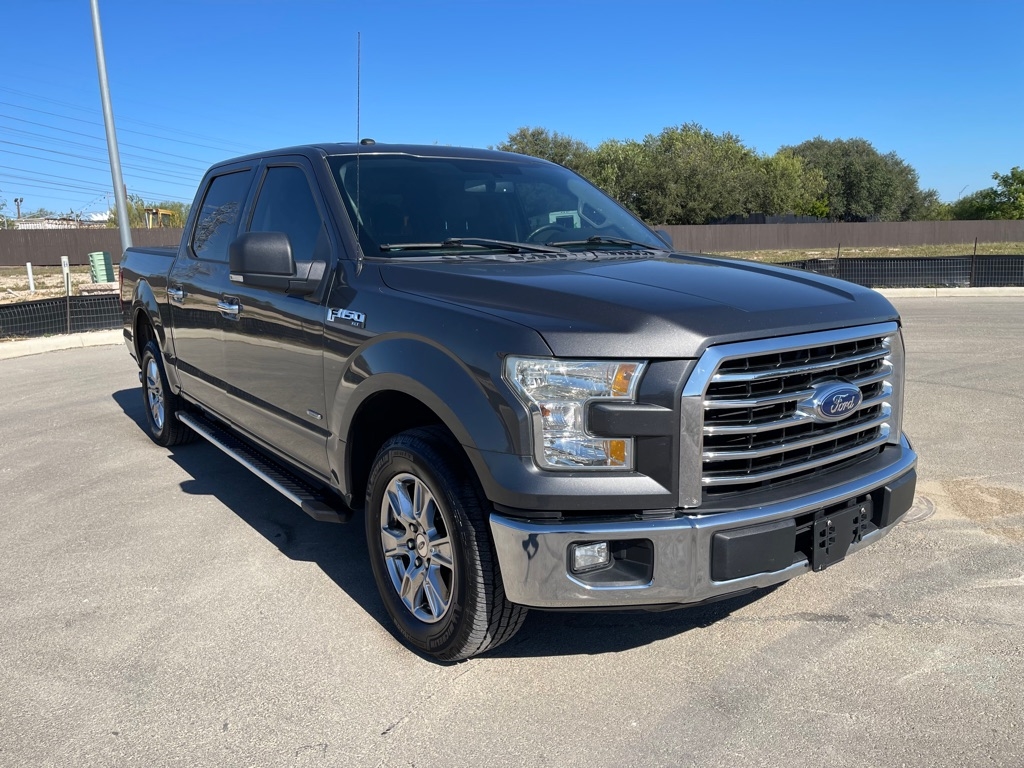 Ford F-150 XL SuperCrew 5.5-ft. Bed 2WD 2016