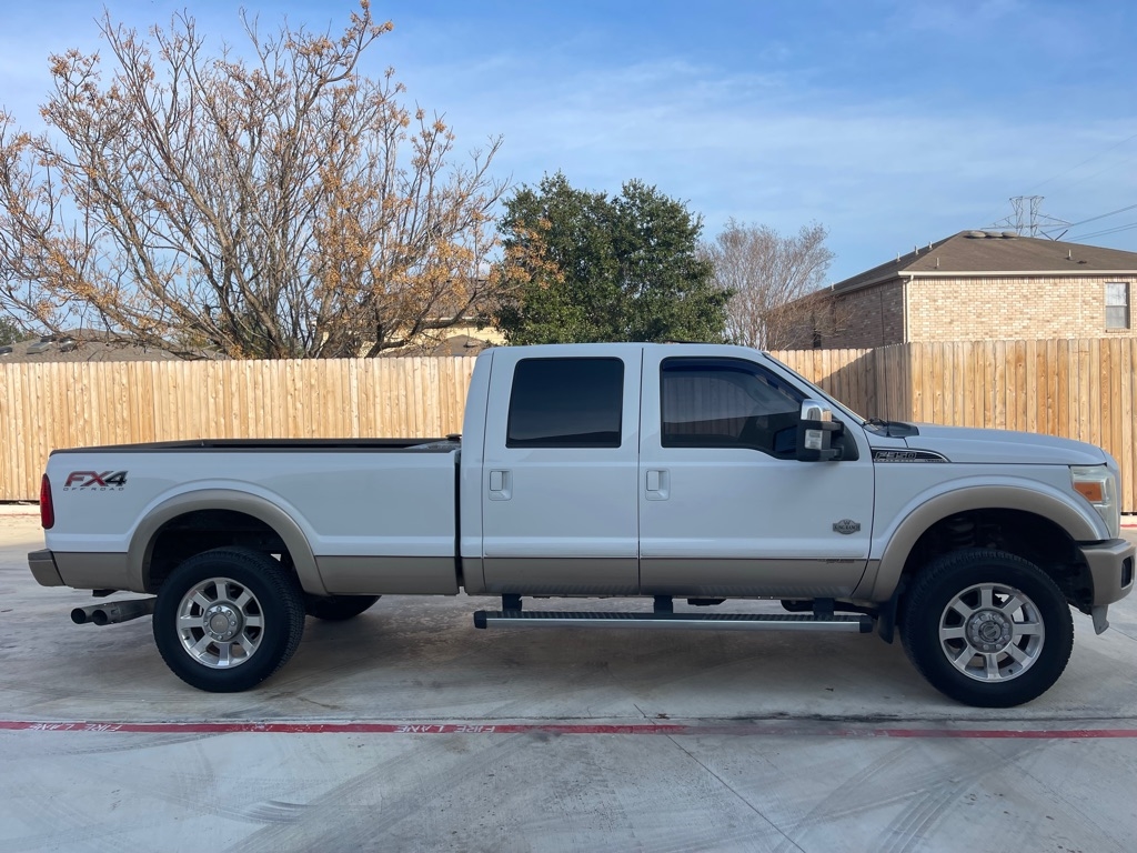 Ford F-350 SD King Ranch Crew Cab 4WD 2012