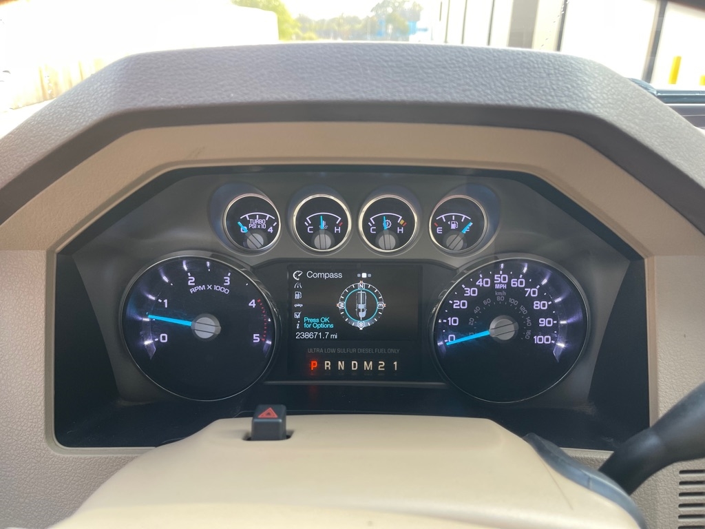 Ford F-350 SD King Ranch Crew Cab 4WD 2012