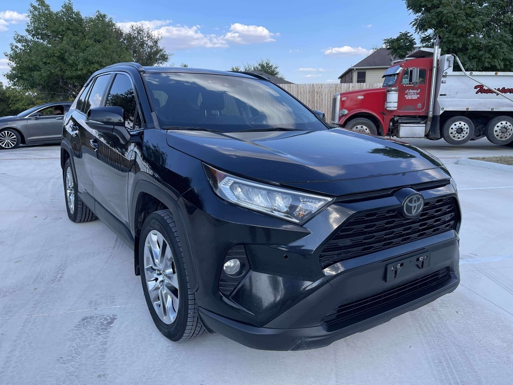 Toyota RAV4 XLE Premium 2020