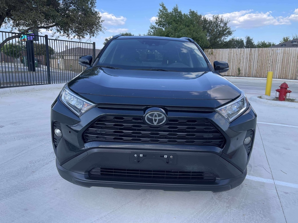 Toyota RAV4 XLE Premium 2020