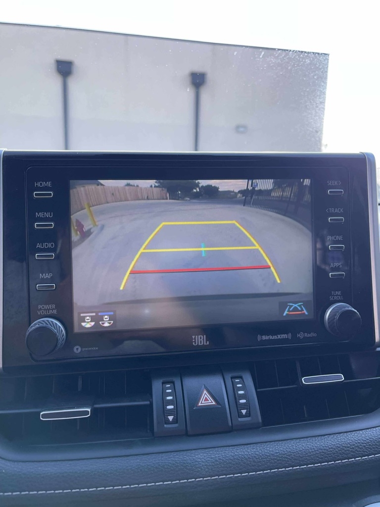 Toyota RAV4 XLE Premium 2020