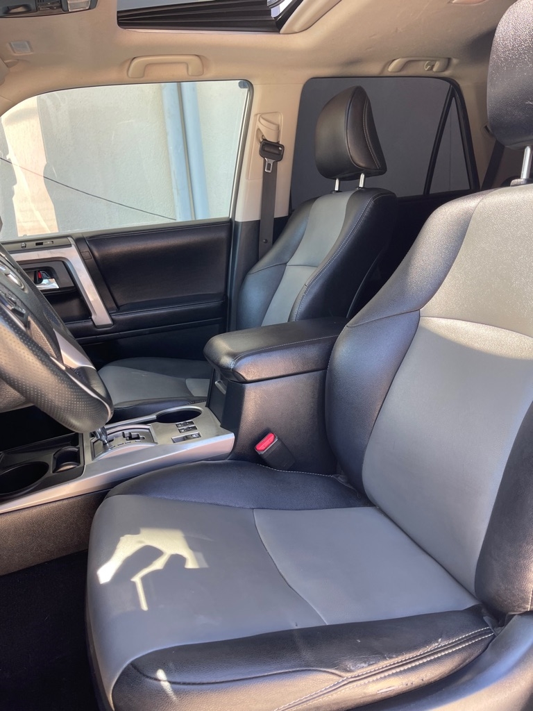 Toyota 4Runner SR5 2WD 2016