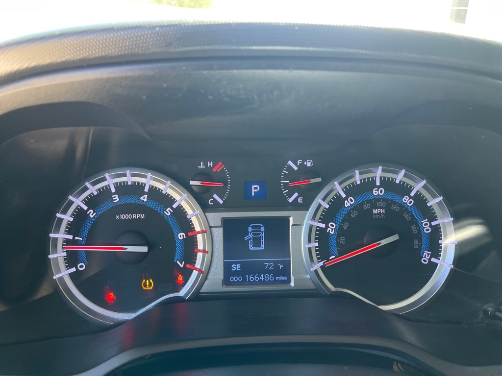 Toyota 4Runner SR5 2WD 2016