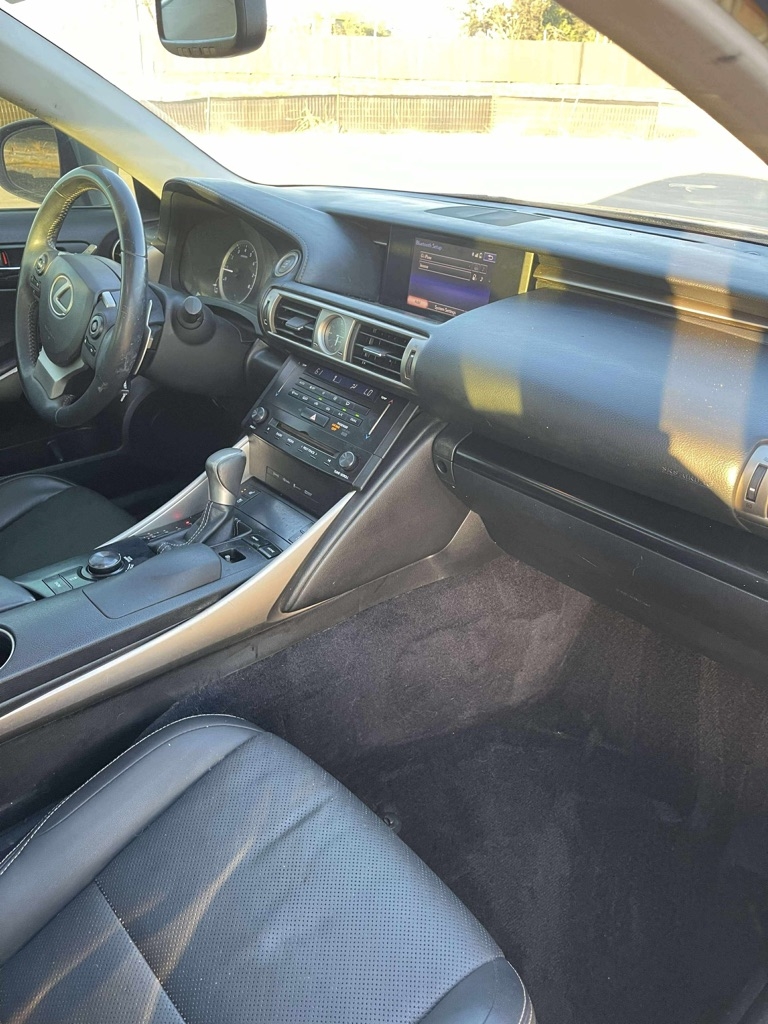 Lexus IS 250 RWD 2014