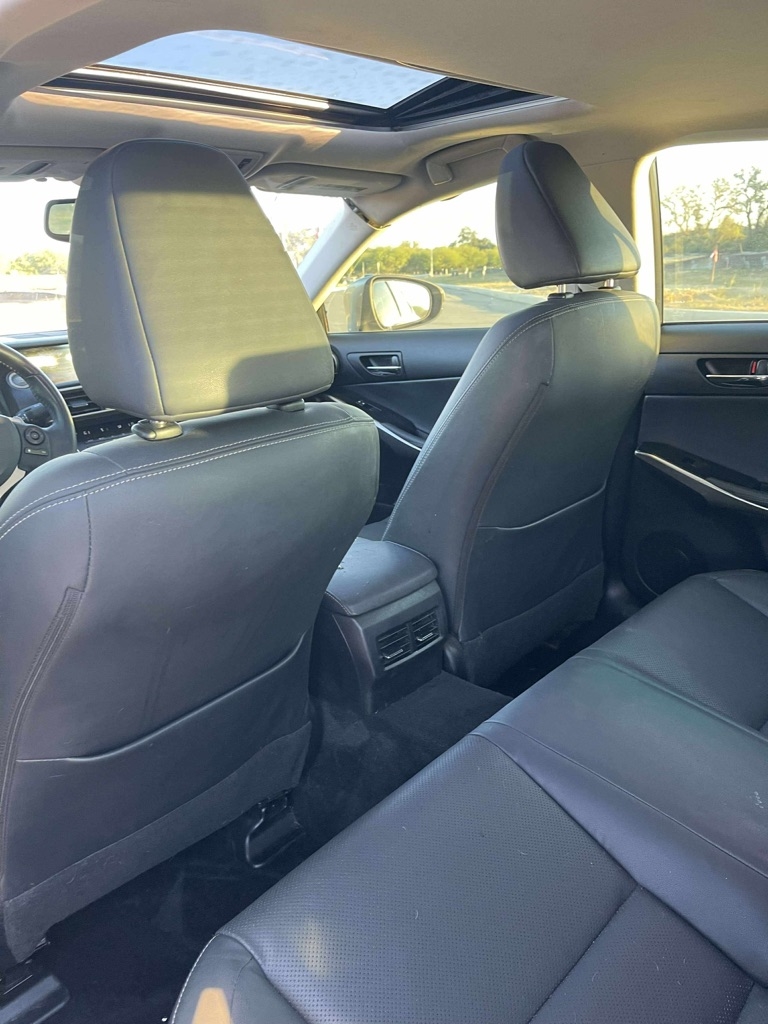 Lexus IS 250 RWD 2014