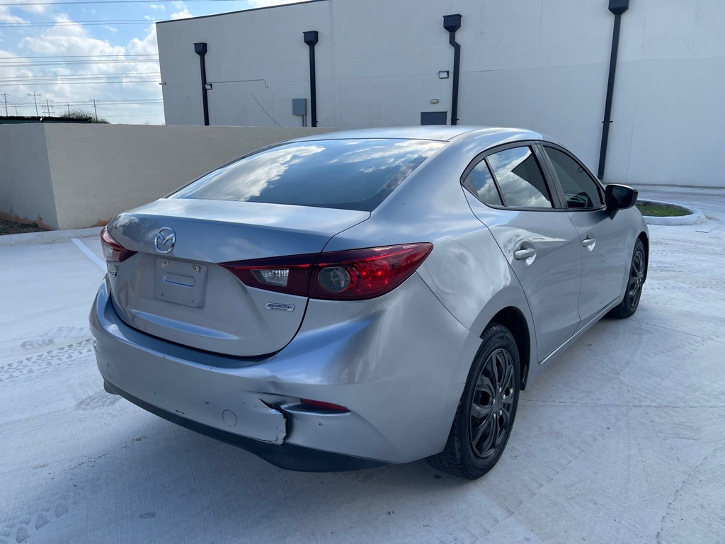 Mazda MAZDA3 i SV AT 4-Door 2014