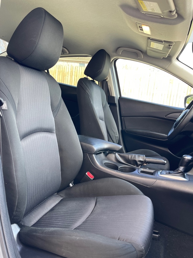 Mazda MAZDA3 i SV AT 4-Door 2014