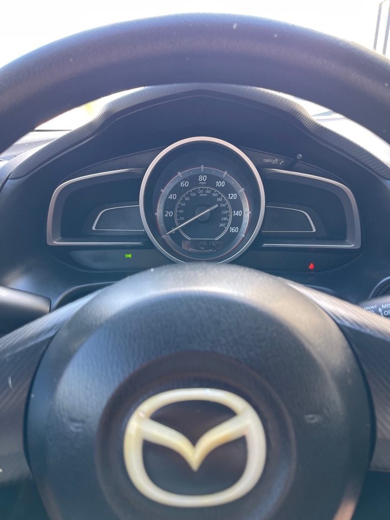 Mazda MAZDA3 i SV AT 4-Door 2014