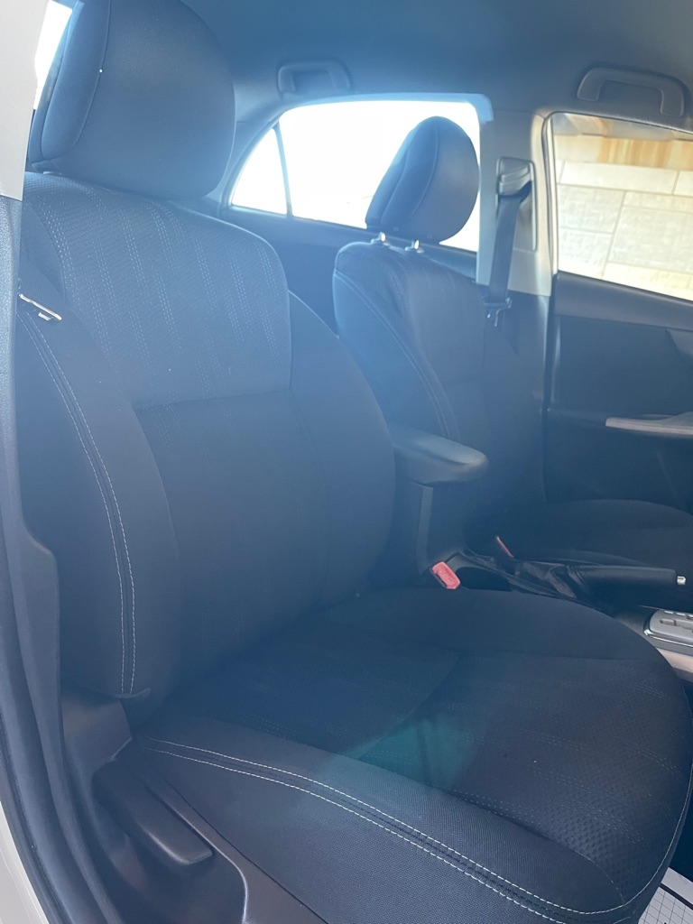 Toyota Corolla S 5-Speed MT 2013