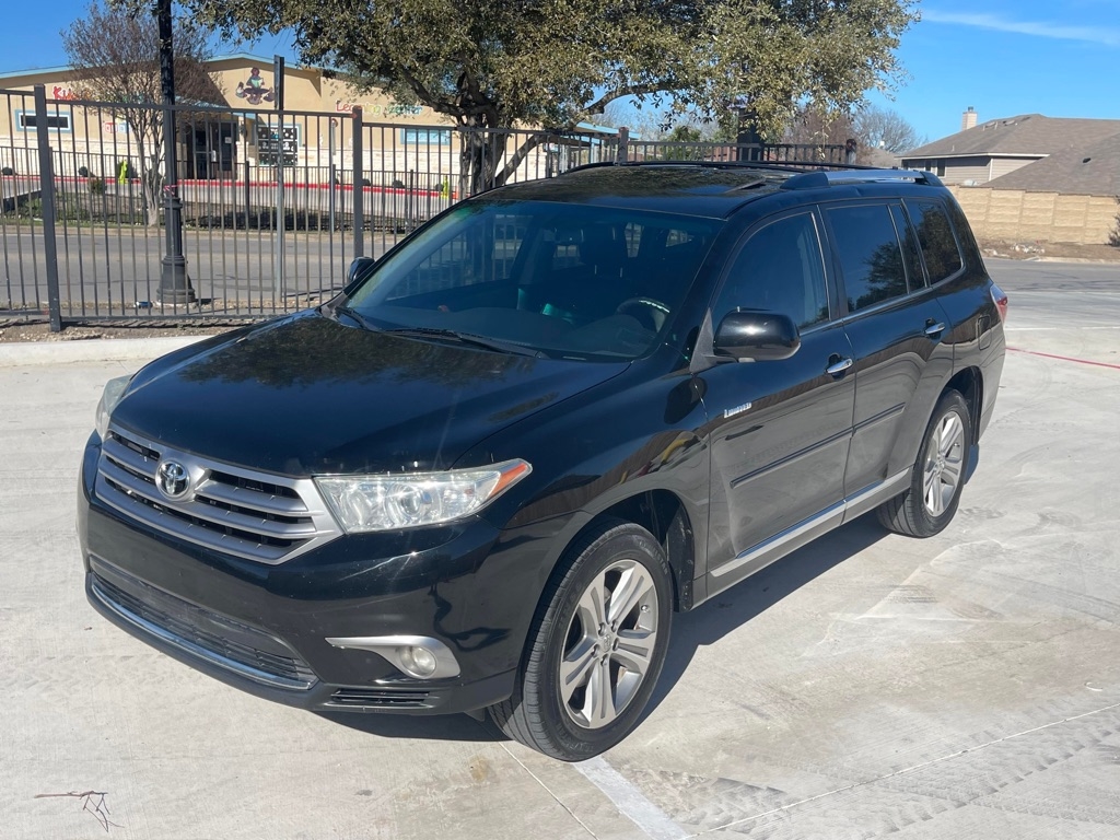 Toyota Highlander Limited 2WD 2013