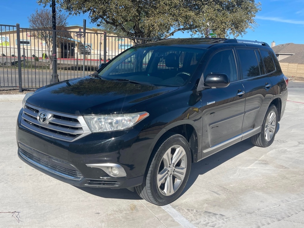Toyota Highlander Limited 2WD 2013