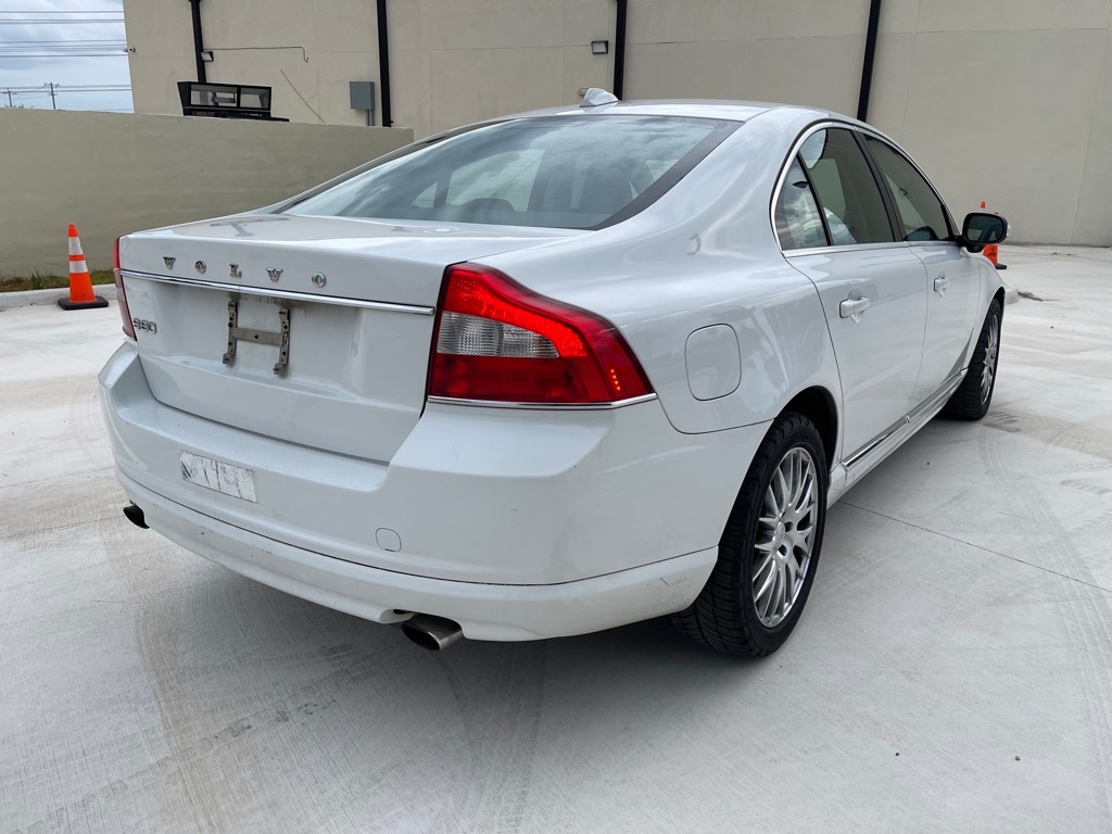 Volvo S80 3.2 FWD 2011