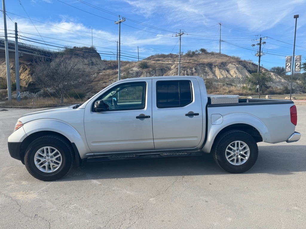Nissan Frontier SL Crew Cab 5AT 4WD 2018