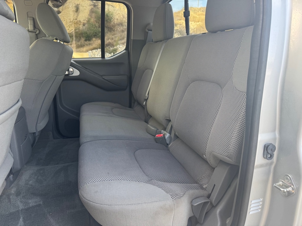 Nissan Frontier SL Crew Cab 5AT 4WD 2018