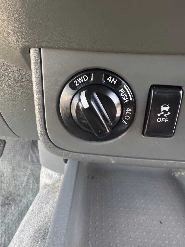 Nissan Frontier SL Crew Cab 5AT 4WD 2018