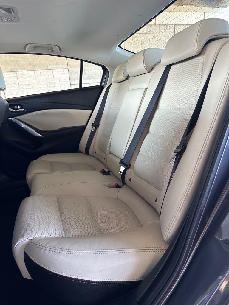 Mazda MAZDA6 i Grand Touring 2015