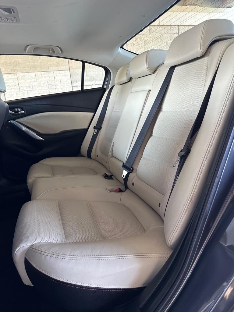 Mazda MAZDA6 i Grand Touring 2015