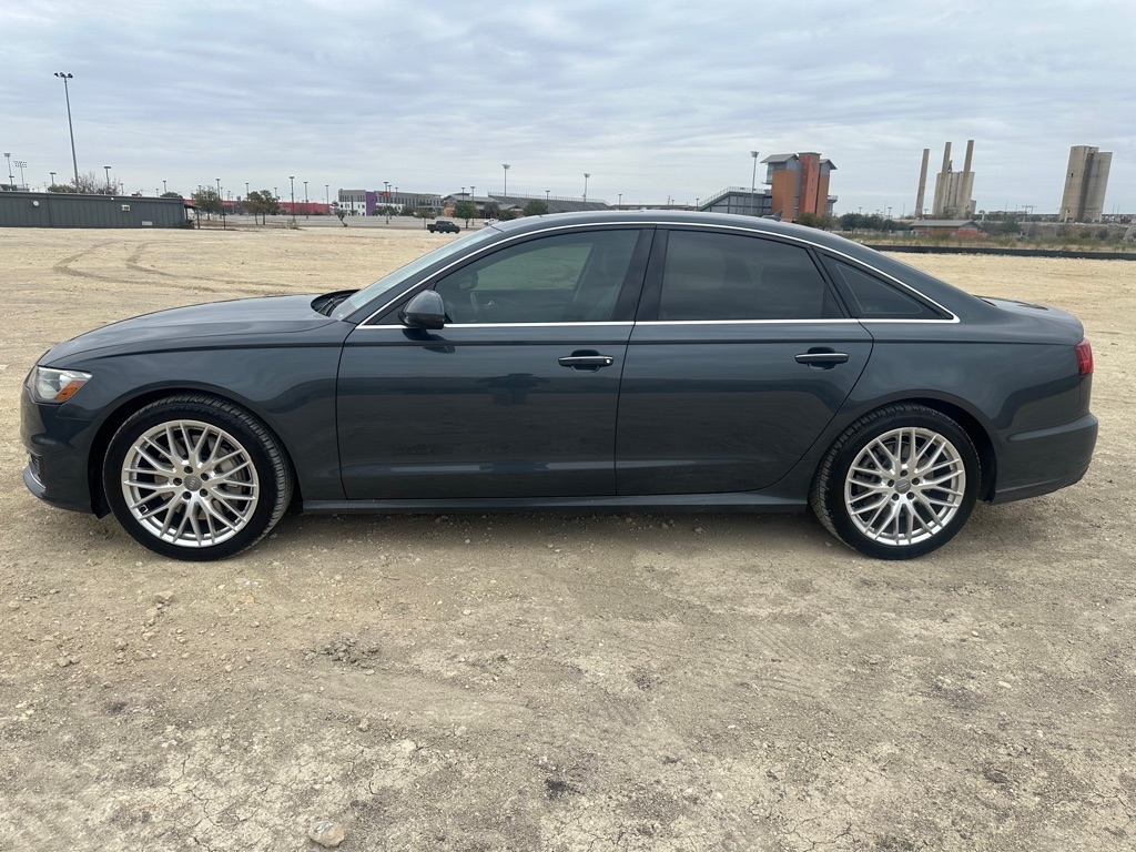 Audi A6 2.0T Premium Plus 2016