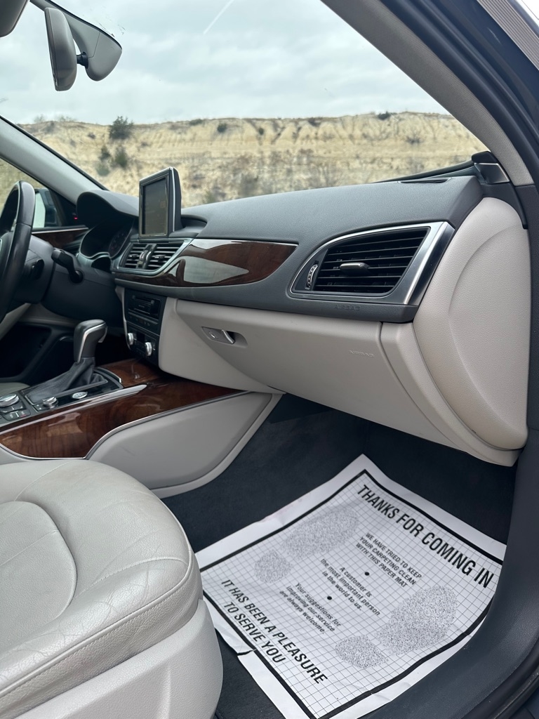 Audi A6 2.0T Premium Plus 2016