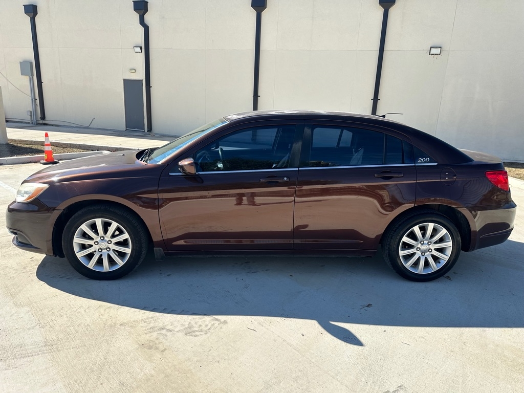 Chrysler 200 Touring 2013