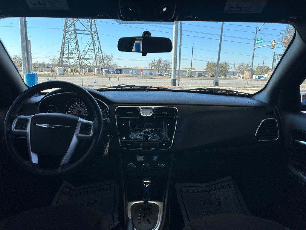 Chrysler 200 Touring 2013