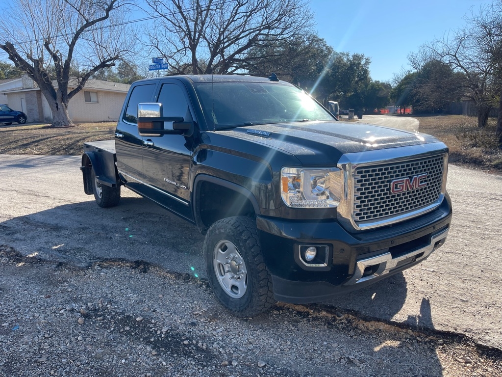 GMC Sierra 2500HD Denali Crew Cab 4WD 2015