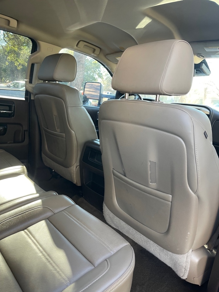 GMC Sierra 2500HD Denali Crew Cab 4WD 2015