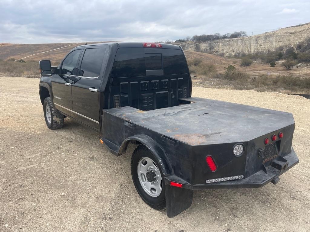 GMC Sierra 2500HD Denali Crew Cab 4WD 2015