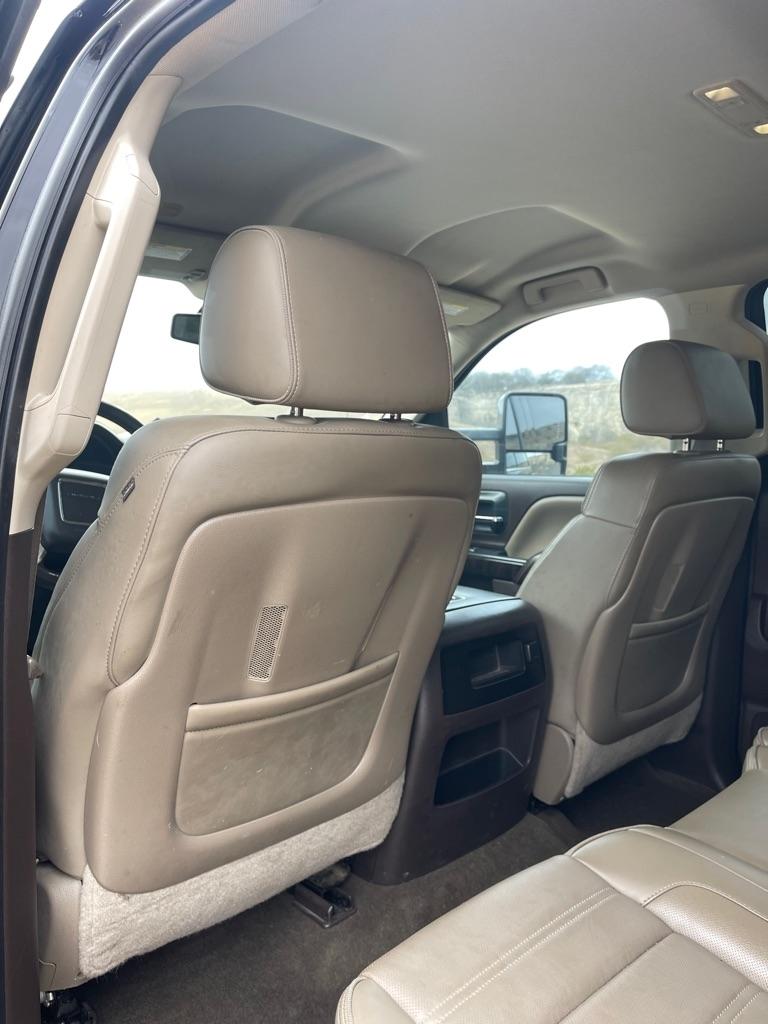 GMC Sierra 2500HD Denali Crew Cab 4WD 2015