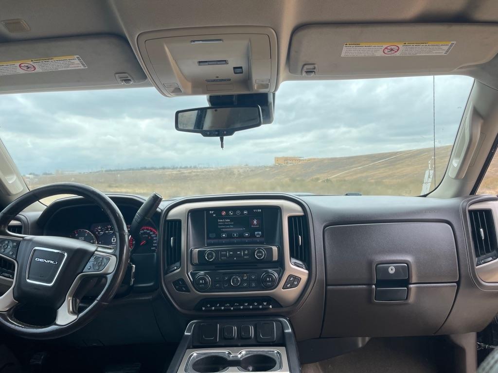 GMC Sierra 2500HD Denali Crew Cab 4WD 2015