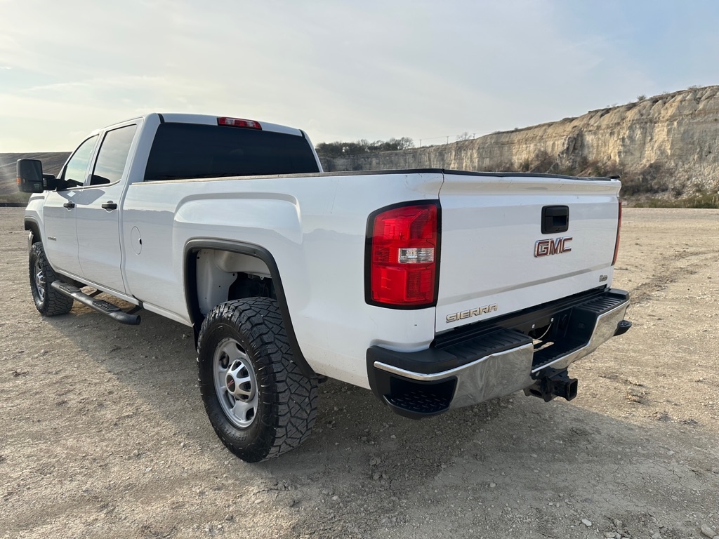 GMC Sierra 2500HD Base Crew Cab 4WD 2019