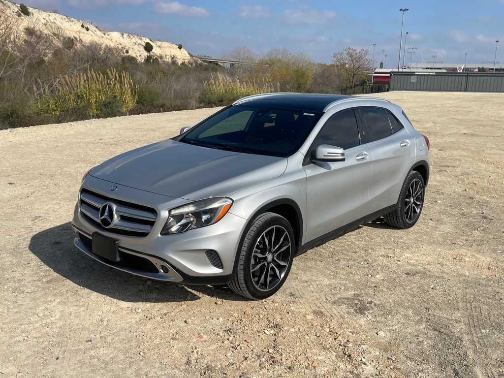 Mercedes-Benz GLA-Class GLA250 2017