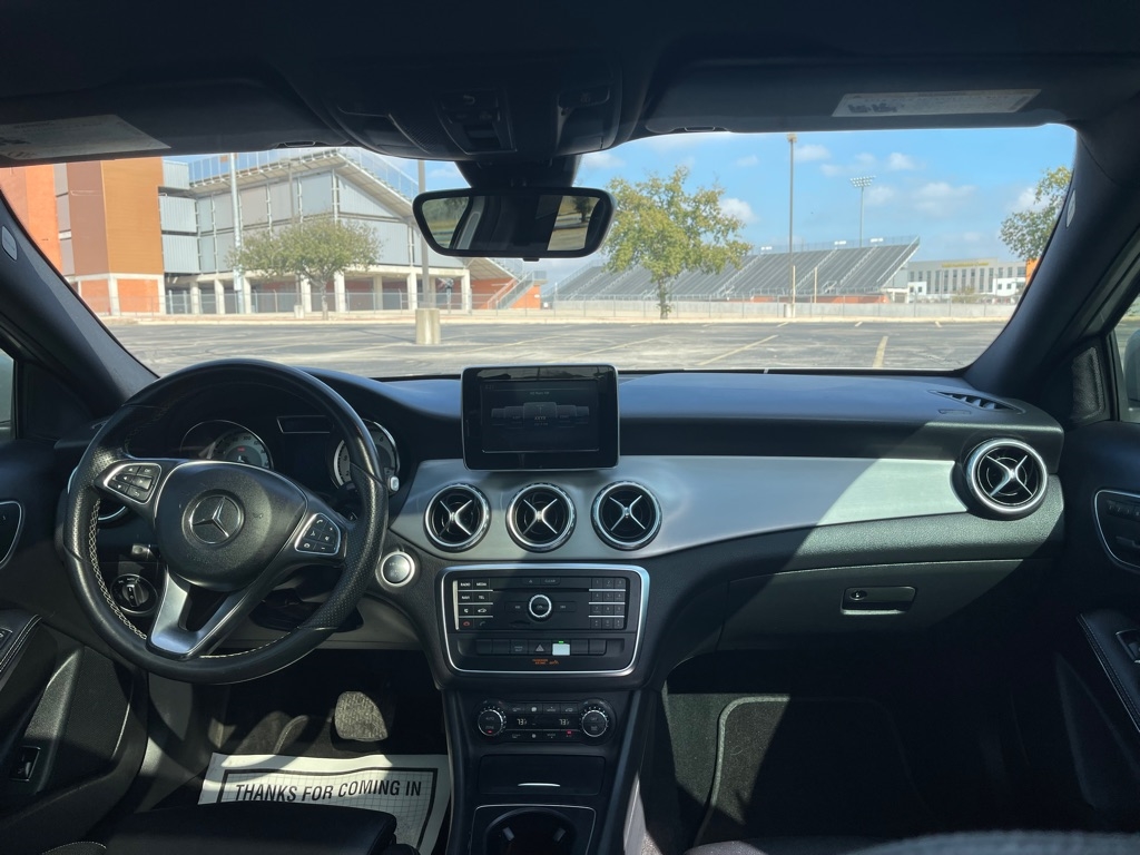 Mercedes-Benz GLA-Class GLA250 2017