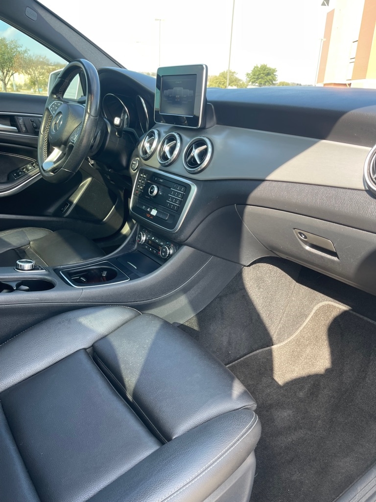 Mercedes-Benz GLA-Class GLA250 2017