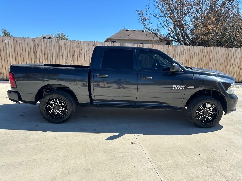RAM 1500 Tradesman Crew Cab SWB 2WD 2013