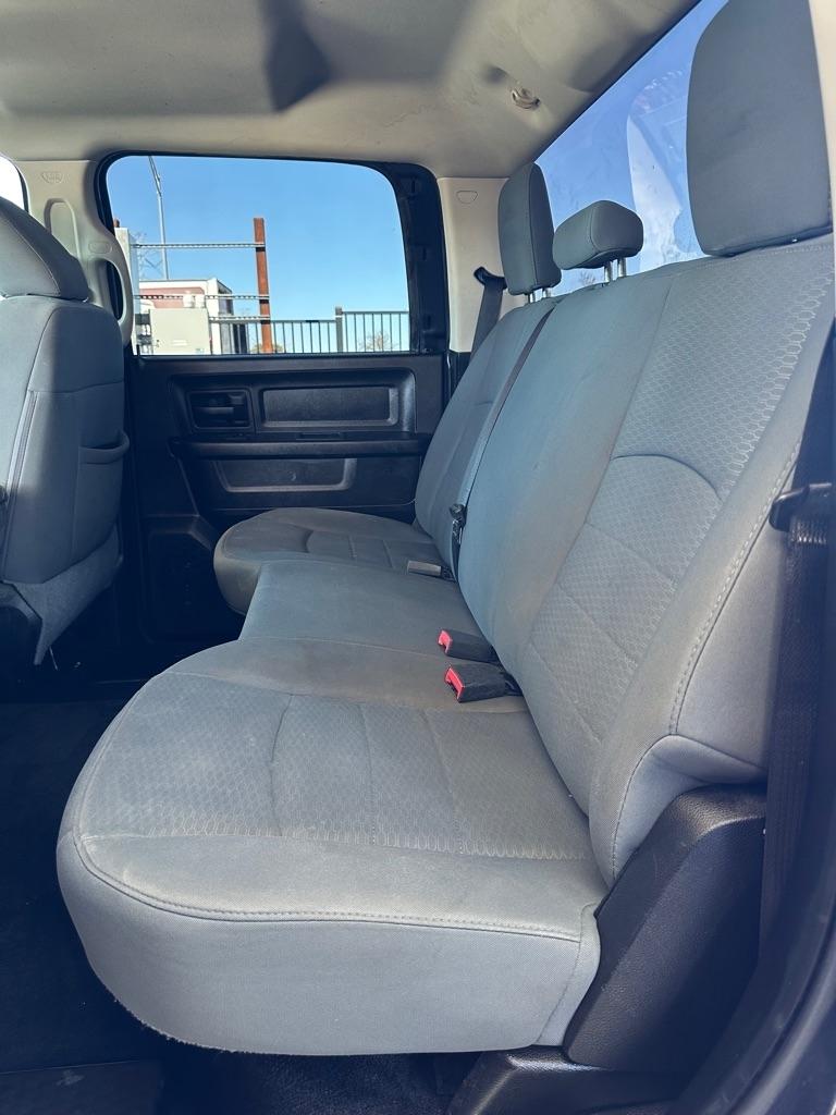 RAM 1500 Tradesman Crew Cab SWB 2WD 2013