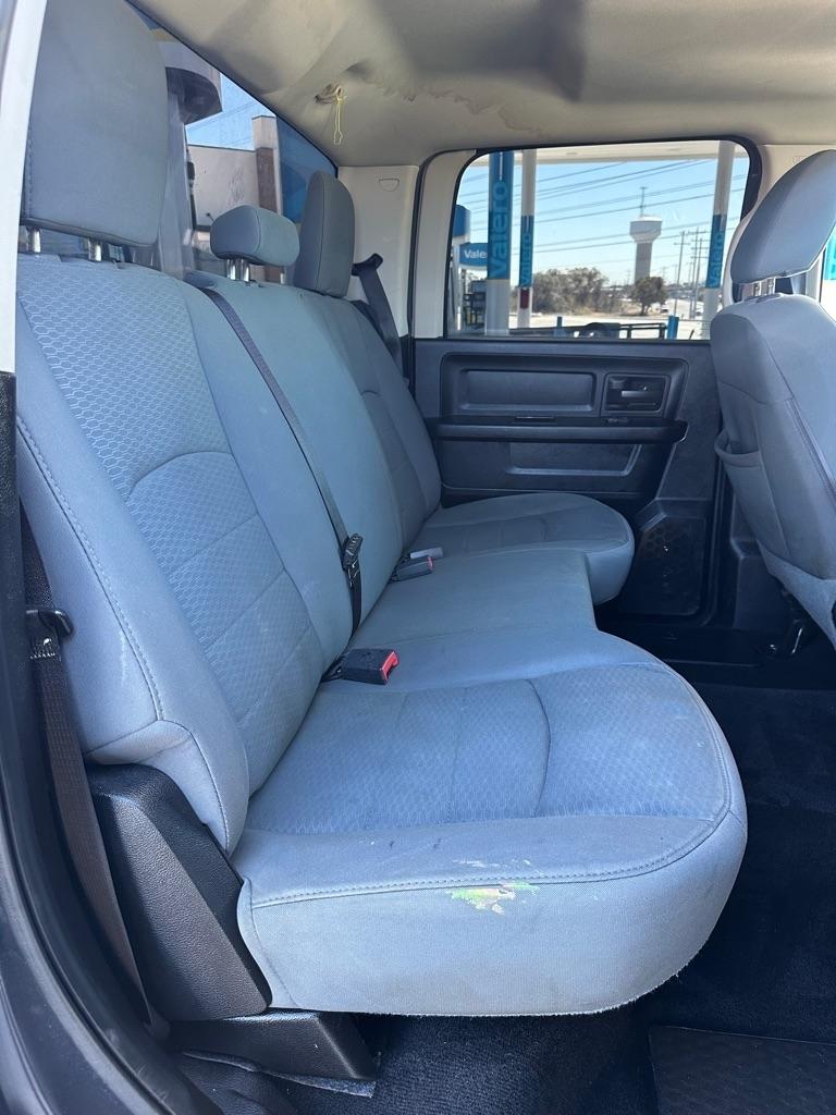 RAM 1500 Tradesman Crew Cab SWB 2WD 2013