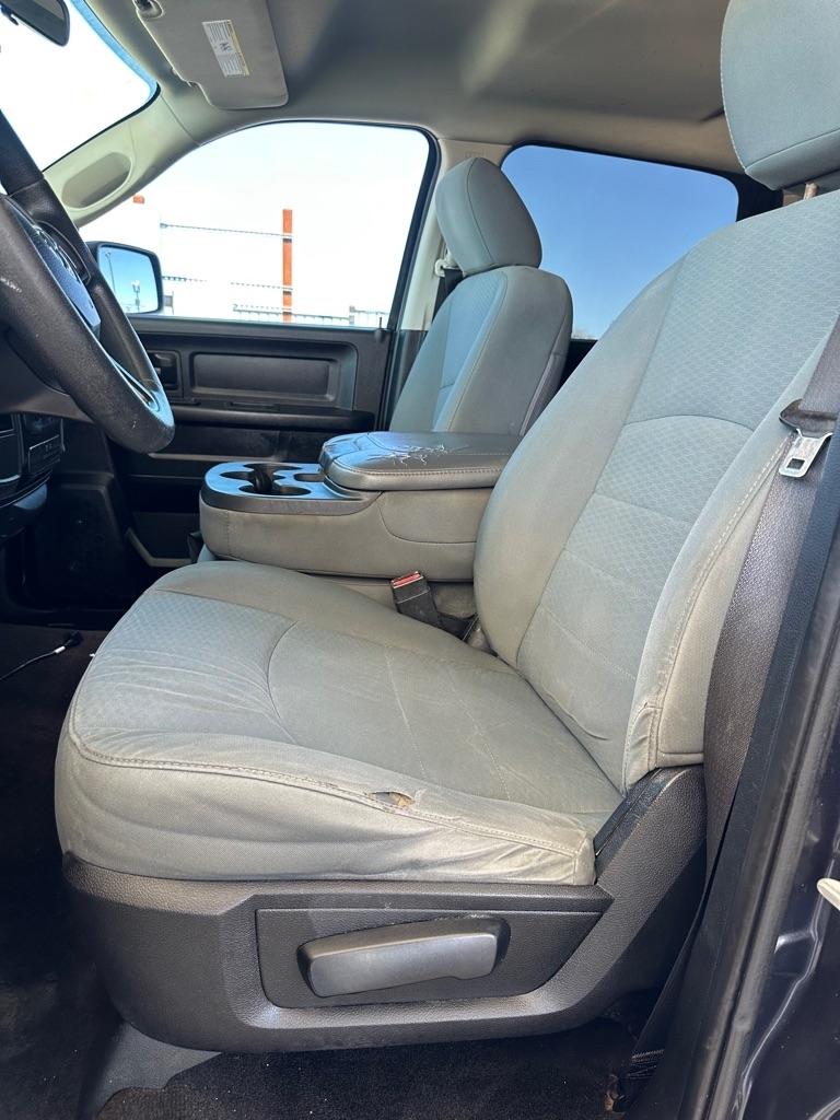 RAM 1500 Tradesman Crew Cab SWB 2WD 2013