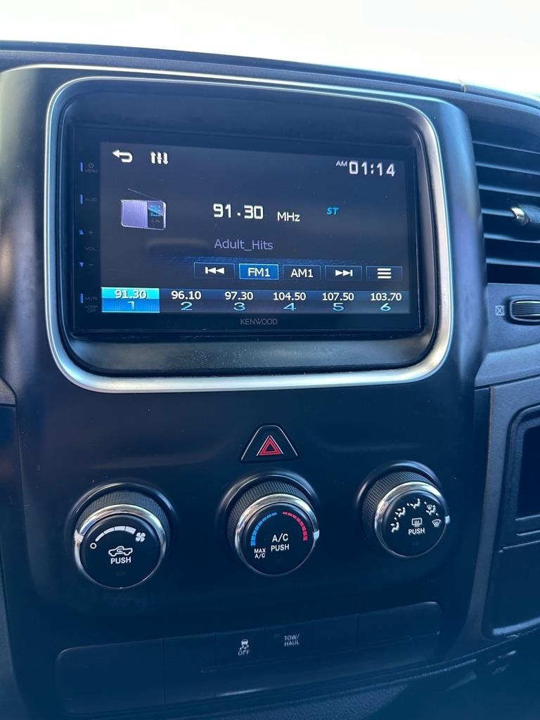 RAM 1500 Tradesman Crew Cab SWB 2WD 2013