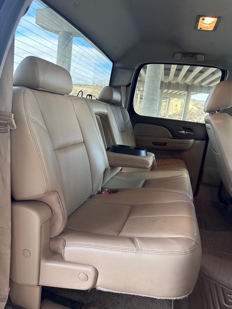 Chevrolet Silverado 2500HD LTZ Crew Cab 4WD 2013