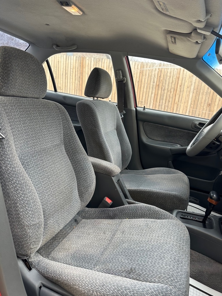 Honda Civic LX sedan 1999