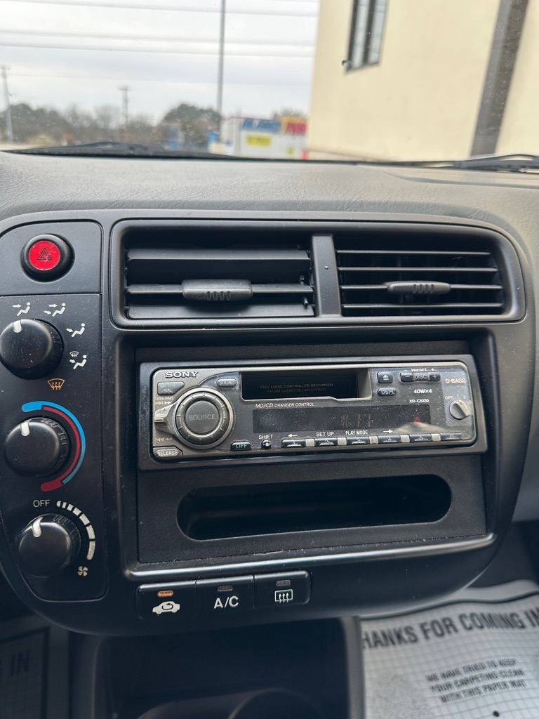 Honda Civic LX sedan 1999