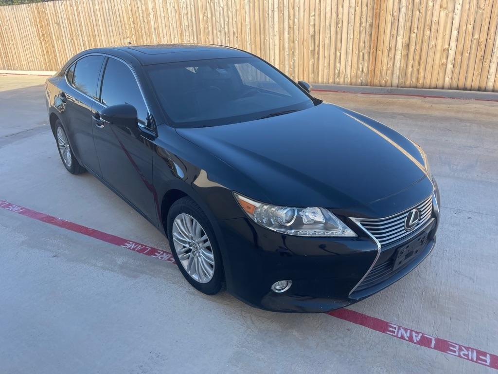 Lexus ES 350 Sedan 2014