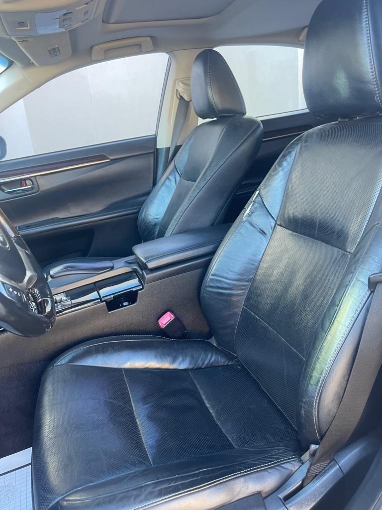 Lexus ES 350 Sedan 2014