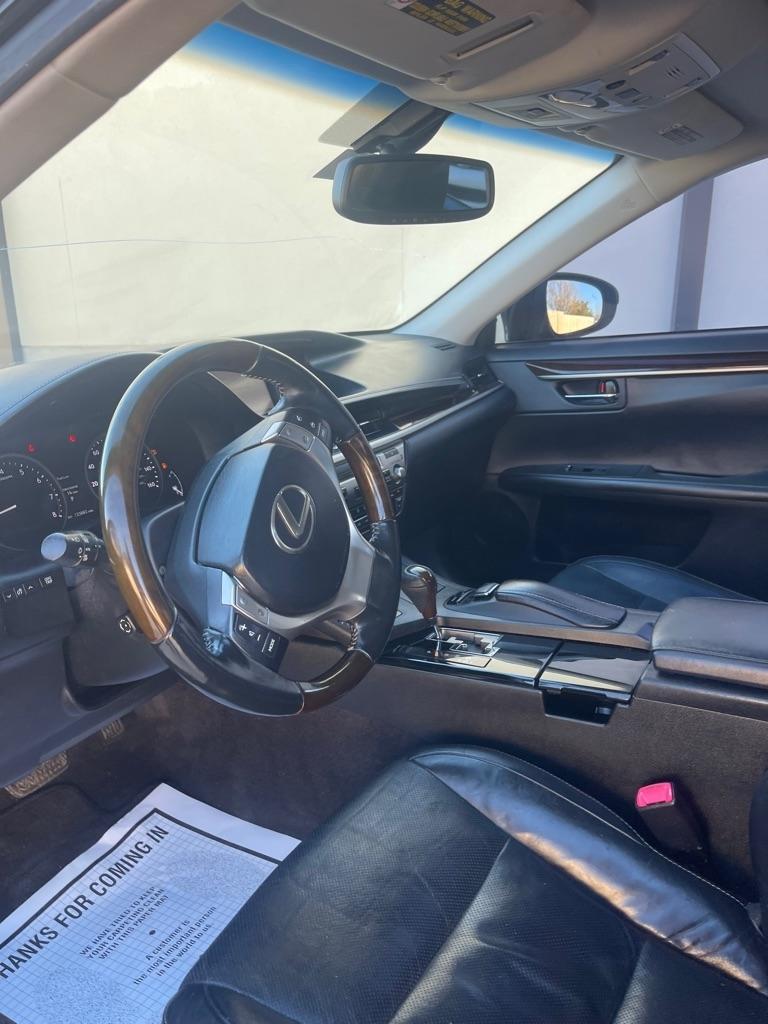 Lexus ES 350 Sedan 2014