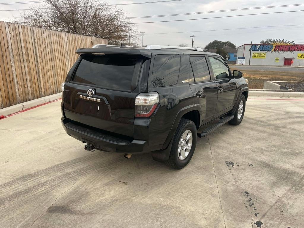 Toyota 4Runner SR5 2WD 2015